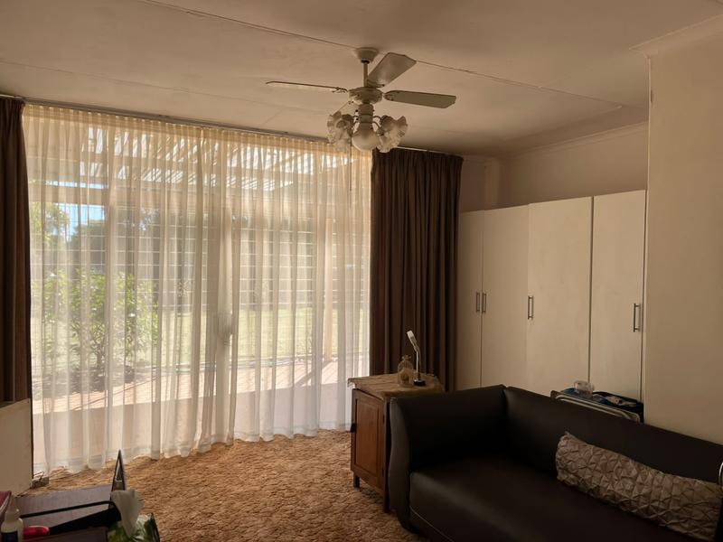 6 Bedroom Property for Sale in Koster North West
